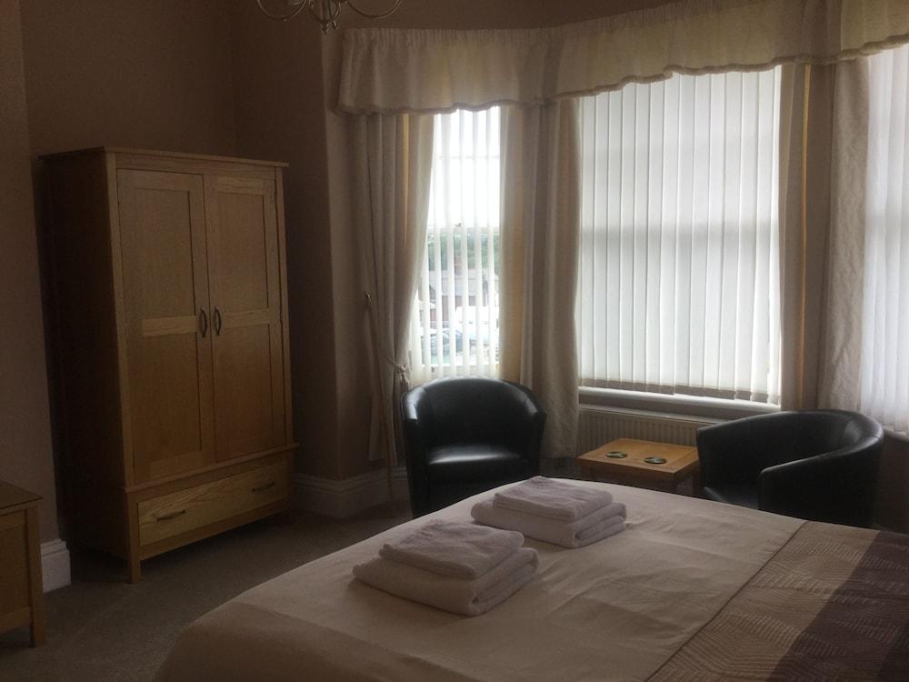 וויטבי Glenora Guest House מראה חיצוני תמונה