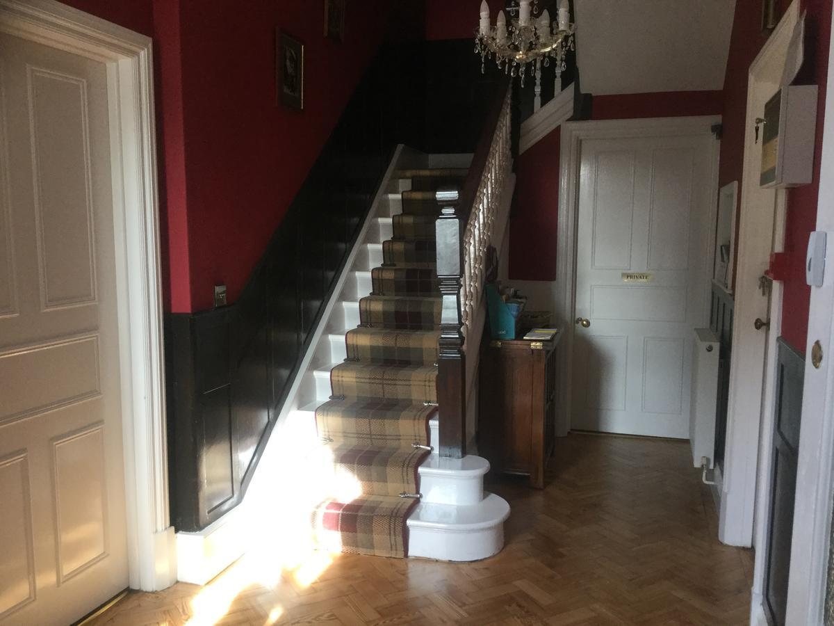 וויטבי Glenora Guest House מראה חיצוני תמונה